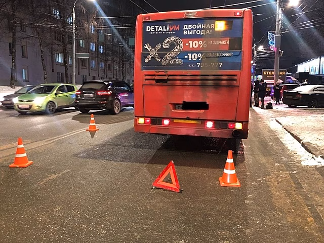 В отношении кировского водителя автобуса, под колёсами которого погиб пешеход, возбудили уголовное дело