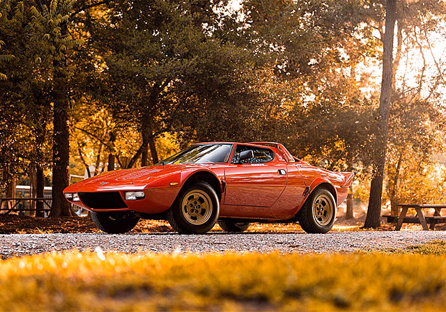 Легендарную Lancia Stratos с маленьким пробегом продали за полмиллиона долларов