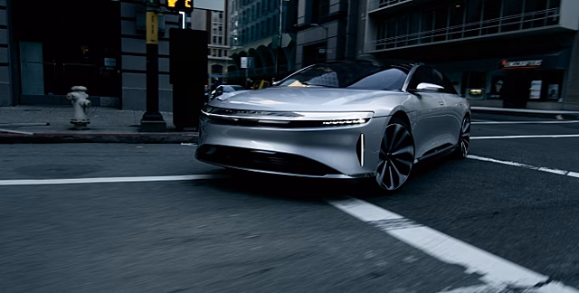 Tesla, берегись! Компания Lucid Motors бросает электромобильный вызов