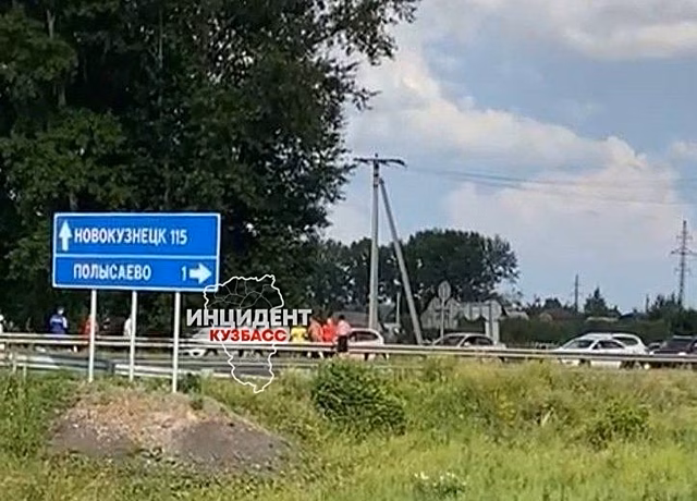 ГАИ сообщила подробности смертельного ДТП с пешеходом на трассе в Кузбассе