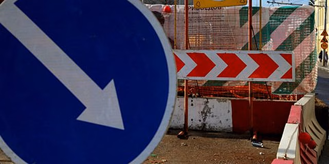 Движение транспорта ограничено на ул. Каховка до 31 декабря 2019 г. из-за строительства участка ТПК