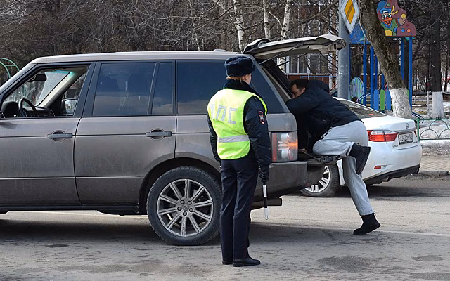 При наличии каких поломок ездить на машине категорически запрещено