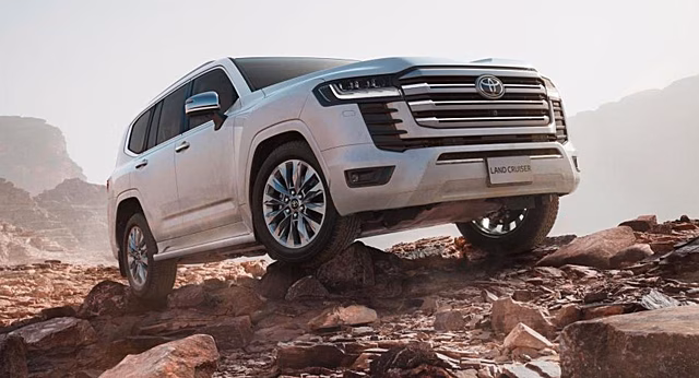Toyota ввела запрет на перепродажу нового Land Cruiser третьим лицам