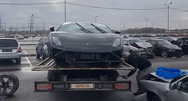 Сколько стоят битые премиальные автомобили на вторичном рынке