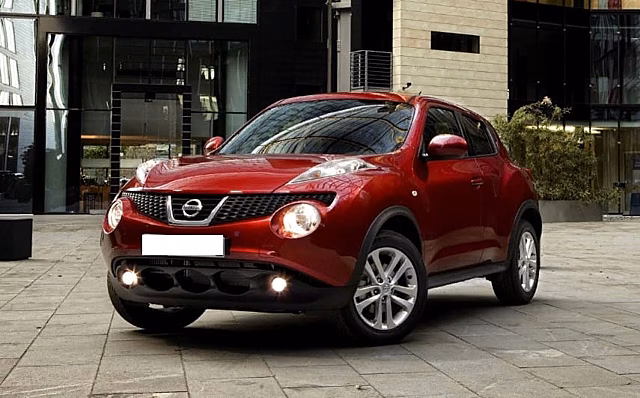 На лицо ужасный, добрый внутри: обзор Nissan Juke I поколения