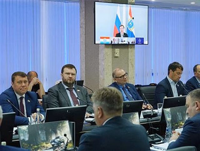 Парламентские слушания комитета Совета Федерации по развитию автопрома прошли в Тольятти