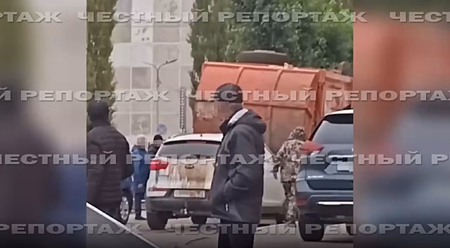 Душ из фекалий обрушился на иномарку в Уфе из-за конфликта водителей