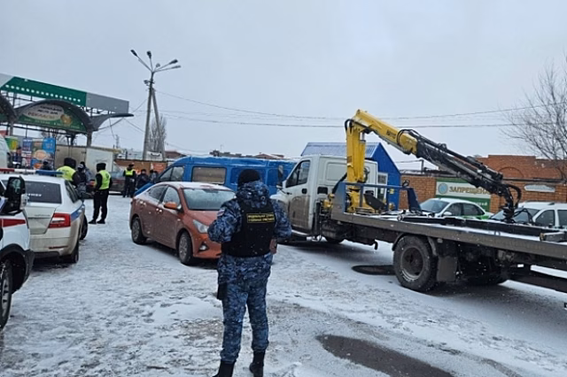В Волгограде состоялся массовый рейд по аресту автомобилей должников