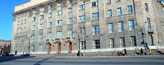Новосибирский депутат вычислил, кто &laquo;уродует город&raquo;