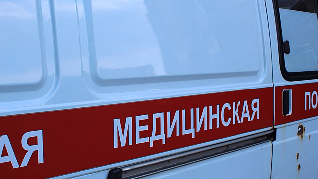 Модельер Мариинского театра на иномарке сбила двух шестиклассников в Петербурге