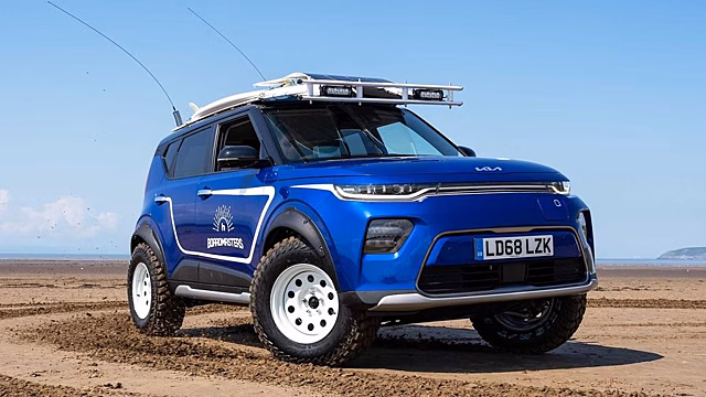 Kia превратила электрически Soul EV в идеальный внедорожник для серфенгистов