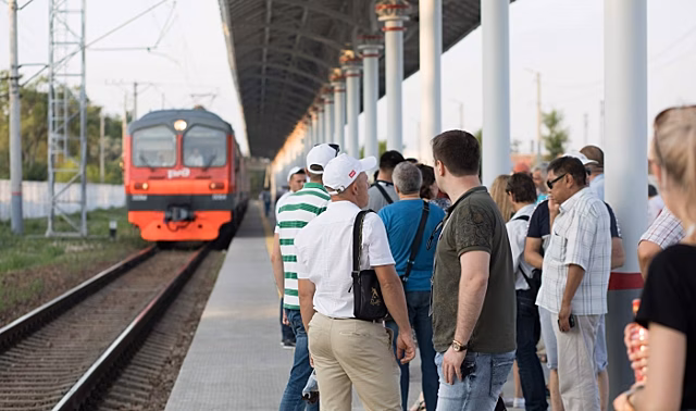 В Волгоградской области электрички станут ходить чаще