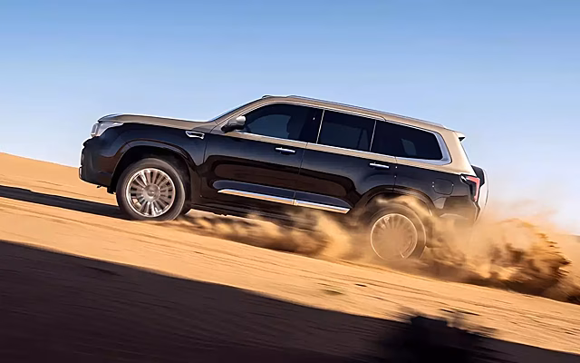Танковый разворот, высокая проходимость: что умеет новый BAIC Taitan 700