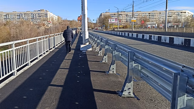 В Саратове открыли движение по мосту через Глебучев овраг