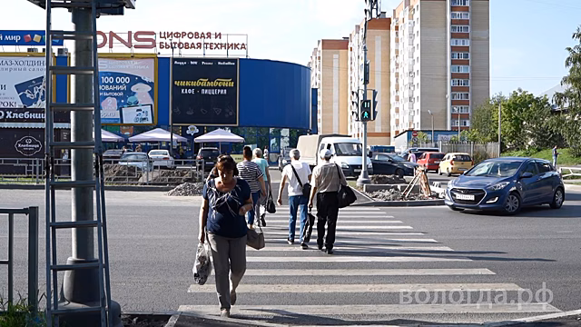 В Вологде заработал новый светофор на ул. Северной