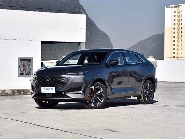Кроссовер Changan UNI-K Smart Electric iDD уже можно купить в Китае