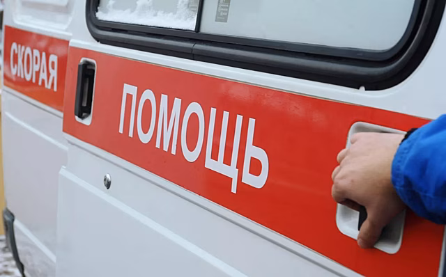 В Пензе иномарка влетела в подземный пешеходный переход