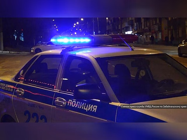 Водитель Лады сбил двух детей и скрылся с места ДТП