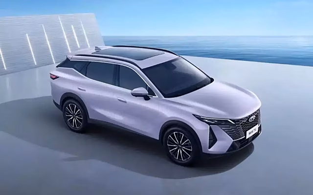 Самый популярный кроссовер Chery обновился: что изменилось