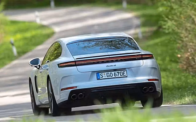 Porsche обманул ожидания: гибриды премиум-класса оказались «безнадежными»  в плане экологичности