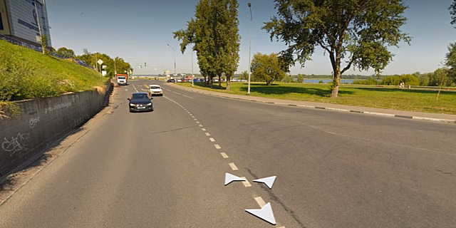 Участок дороги на Нижне-Волжской набережной отремонтируют за 18,6 млн рублей