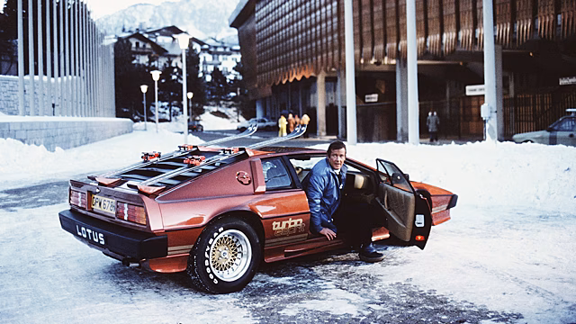История Lotus Esprit: автомобиля Джеймса Бонда и Ричарда Гира из «Красотки»