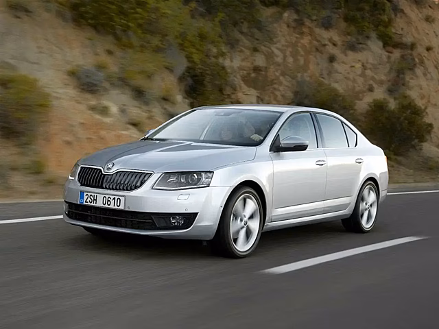 Названы самые частые поломки Skoda Octavia