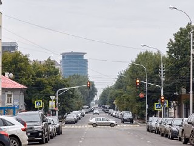 Мэрия Уфы не будет вводить платные парковки в центре города в 2022 году