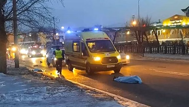 В Улан-Удэ водитель «Лексуса» сбил насмерть детей