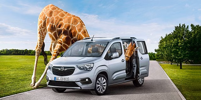 Компания Opel показала обновленный фургон Combo Life