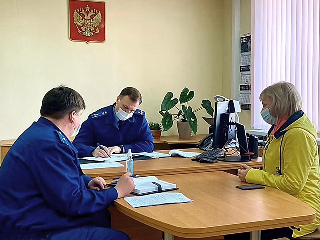 Зампрокурора Пензенской области Евгений Новиков провел личный прием граждан в Сердобске