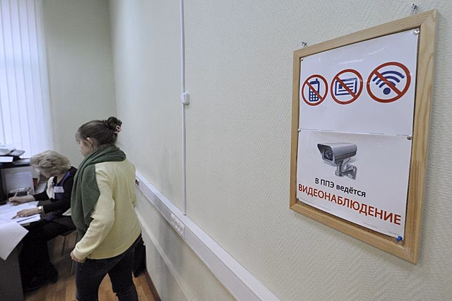 Полиция в Татарстане выгнала мужчину без маски из автобуса