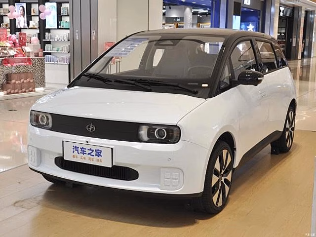 Электрокар Jiangnan U2 будет доступен в КНР за 640 000 рублей