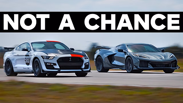 Видео: Hennessey устроила дуэль доработанного Ford Mustang и стандартного Chevrolet Corvette