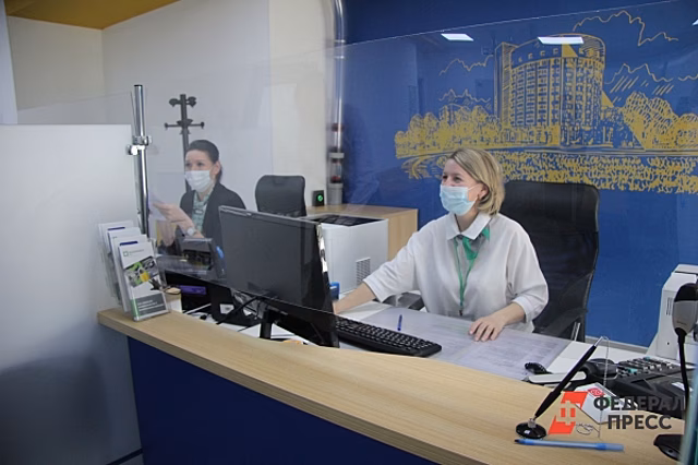 В Петербурге менеджер банка похитил у клиентов более 16 млн рублей