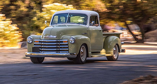 Тюнеры Icon 4×4 представили рестомод Chevy Thriftmaster Old School Edition