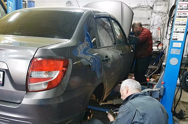 Автомобилистам рассказали, как подготовить машину к зиме