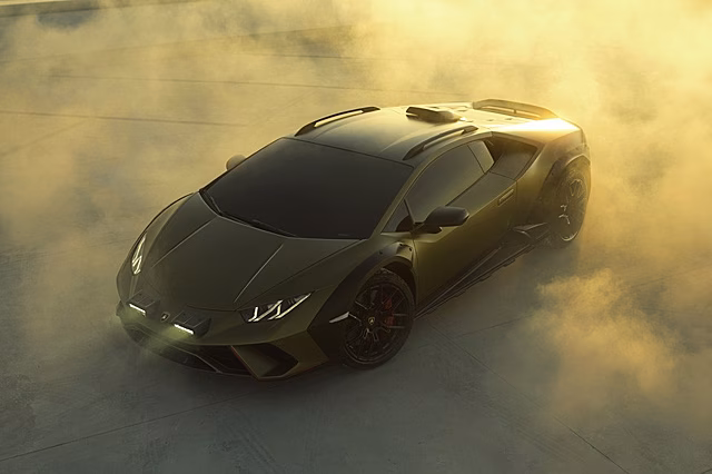 Lamborghini Huracan Sterrato: внешность внедорожной версии спорткара раскрыта