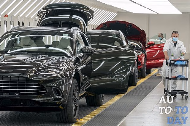 Aston Martin возобновил выпуск своего кроссовера DBX