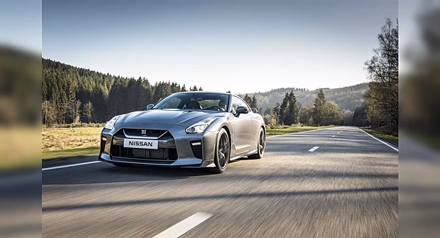 Nissan может отказаться от легендарного GT-R