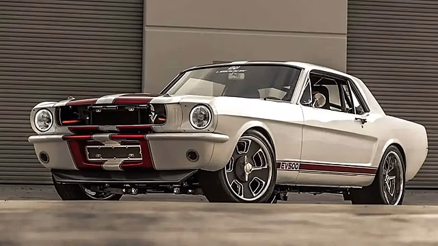 Классический Ford Mustang 1965 получил мотор Tesla на 600 сил