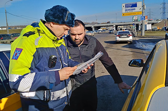 Таксистов призвали обезопасить себя и своих пассажиров от распространения болезни