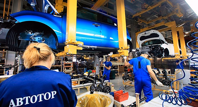 «Автотор» намерен в 2023 году выпустить не менее 70 тысяч машин, в 2024-м — не менее 100 тысяч