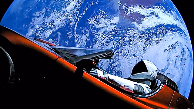 Tesla Roadster назвали космическим мусором
