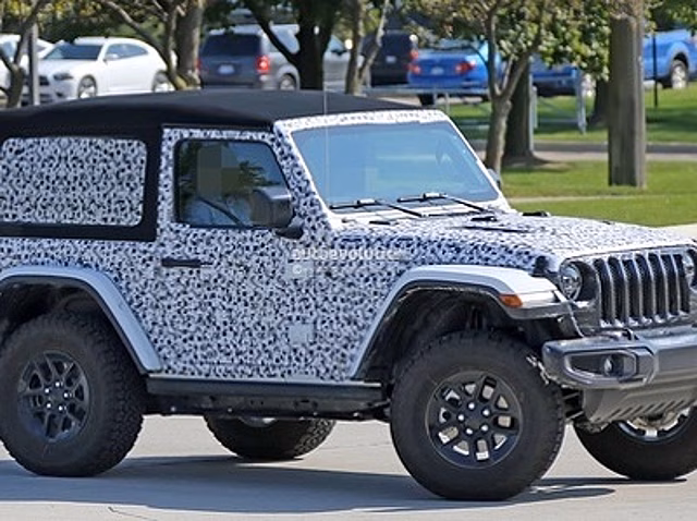 Уточнена мощность моторов нового Jeep Wrangler