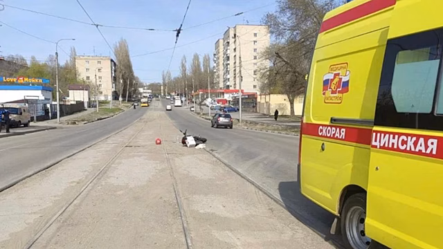 Полиция разыскивает очевидцев ДТП на улице Азина в Саратове