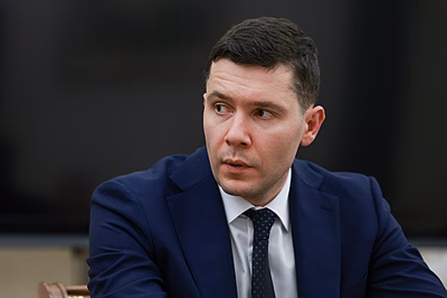 Алиханов: выход электромобиля "Атом" на российский рынок ожидается в 2026 году