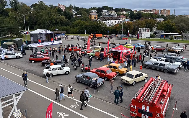 Что общего у Икаруса, Porsche, Запорожца и Rolls-Royce — отчет со «Спутника»