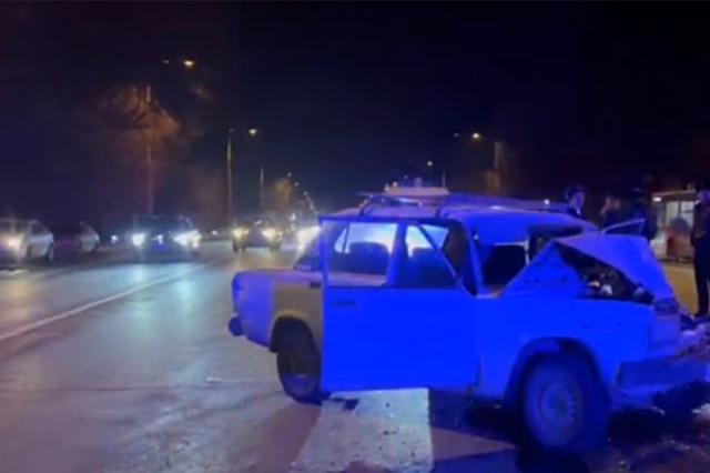 На юге Волгограда произошло смертельное ДТП с маршруткой