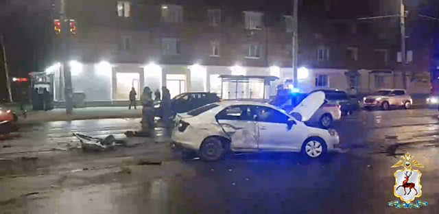 Четыре человека пострадали в массовом ДТП в Нижнем Новгороде